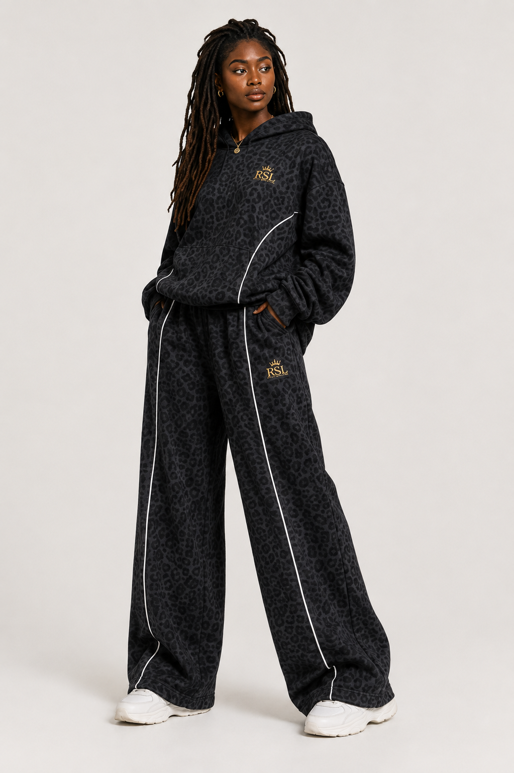 4-Piece Leopard Activewear Set - Image 14