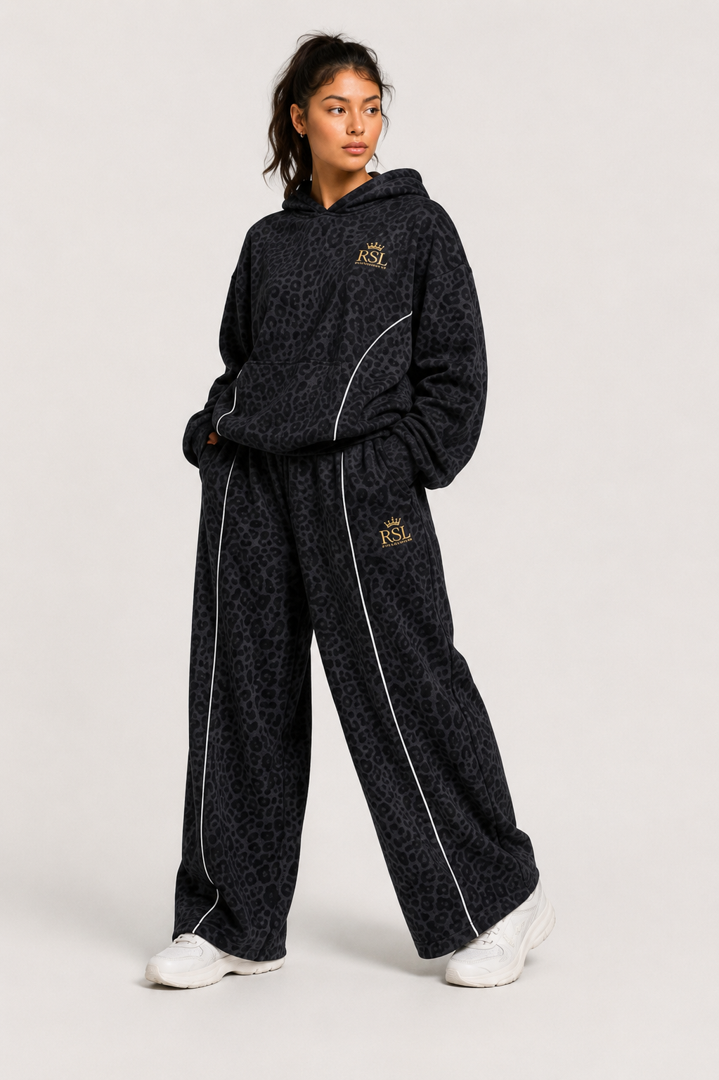 4-Piece Leopard Activewear Set - Image 6