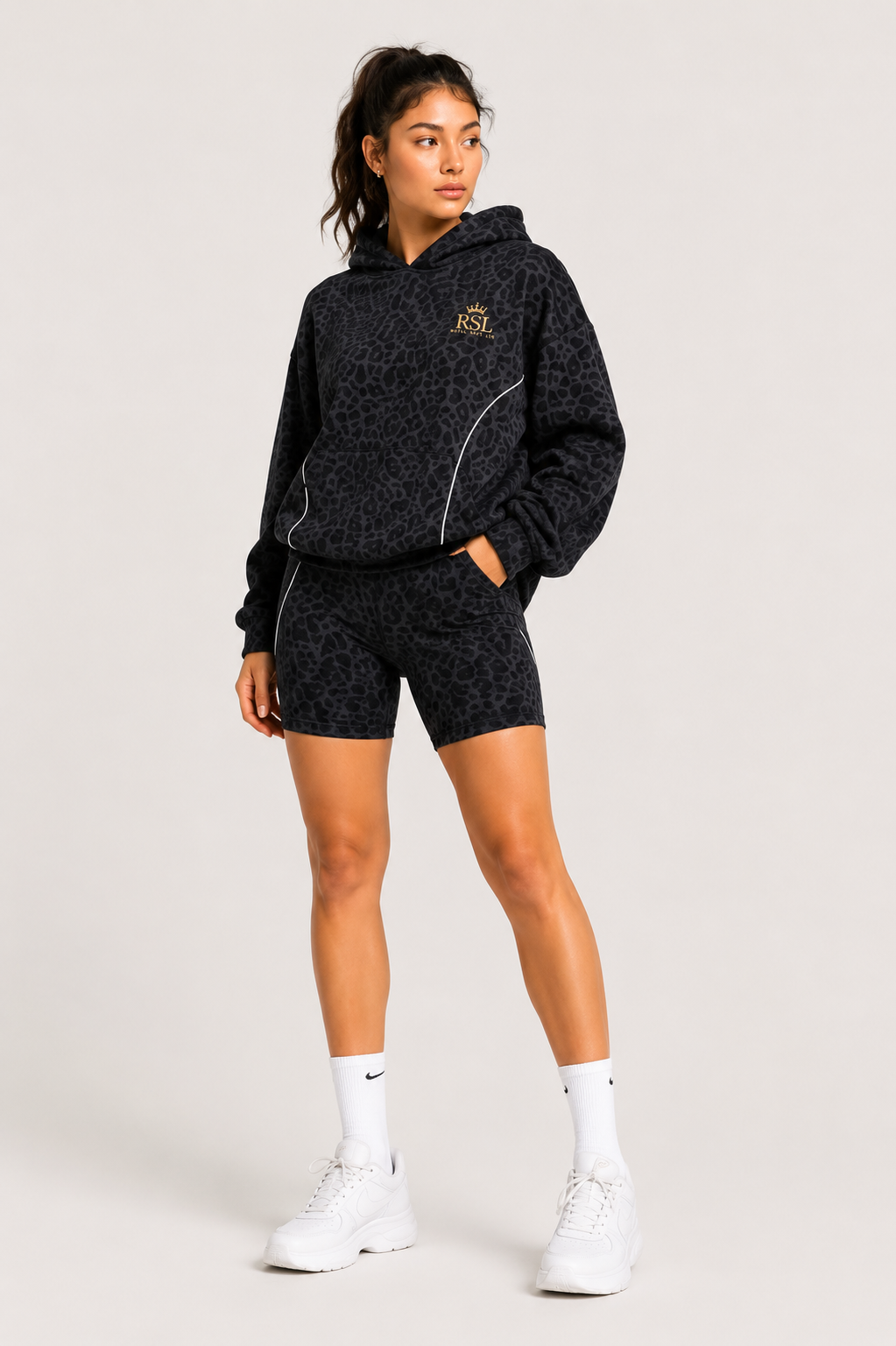 4-Piece Leopard Activewear Set - Image 5